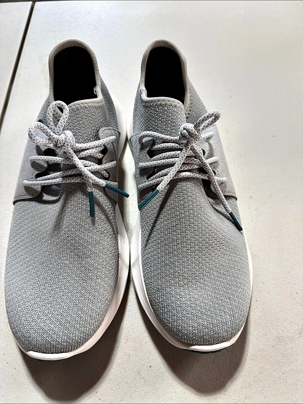 Vessi The Everyday Classic Gray & White Sneakers W 10